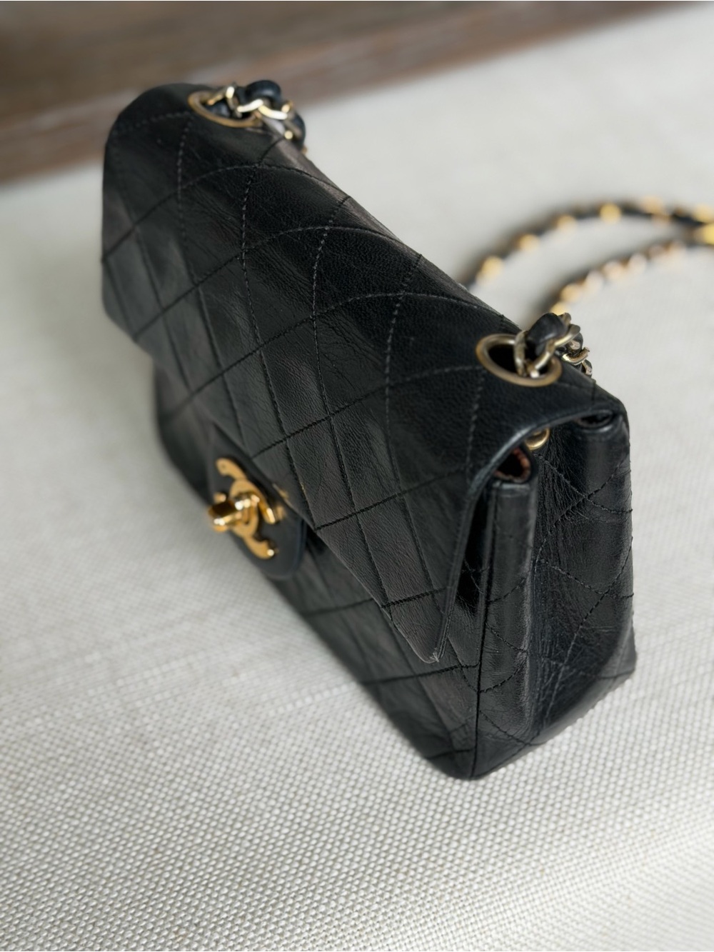 Authentic CHANEL classic from Paris in early 1980’s - Picture 2 of 16